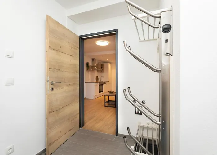 Lejlighed Souterrain 333 *